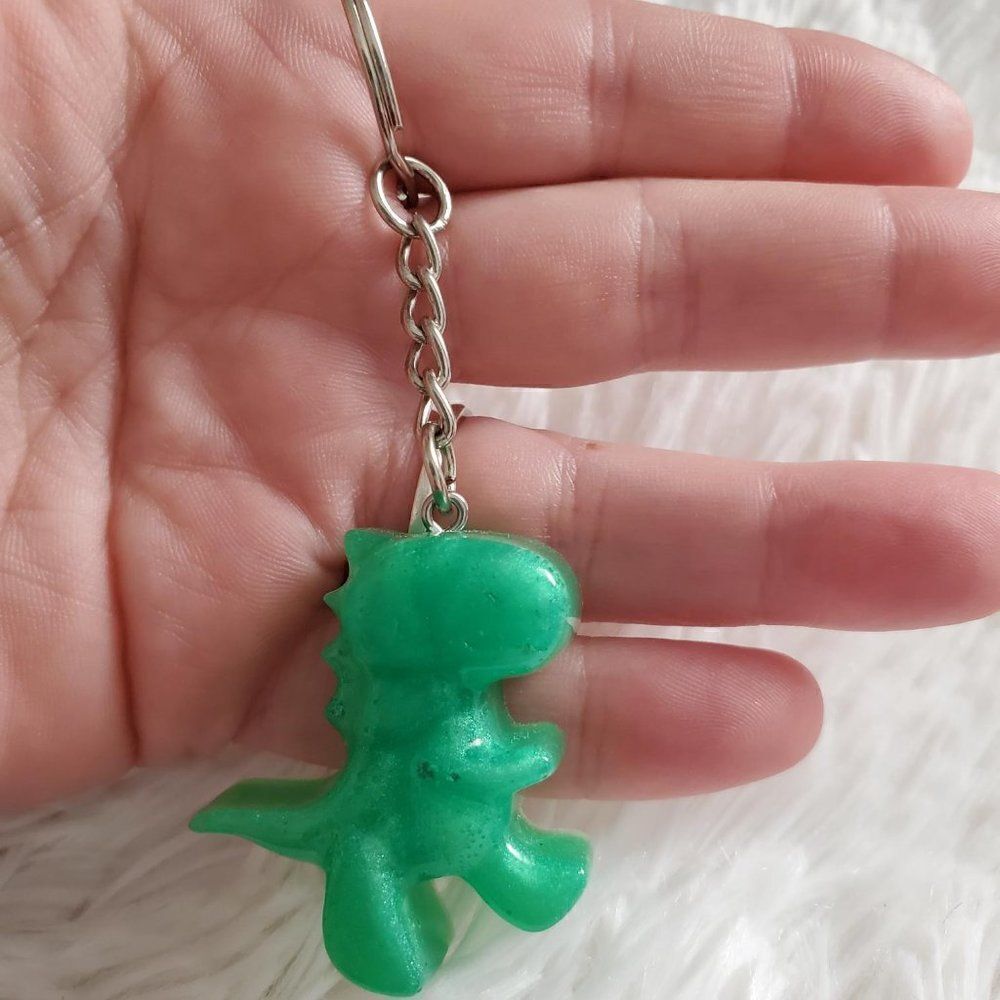 Dinosaur Resin Keychain   - Picture 10 of 16